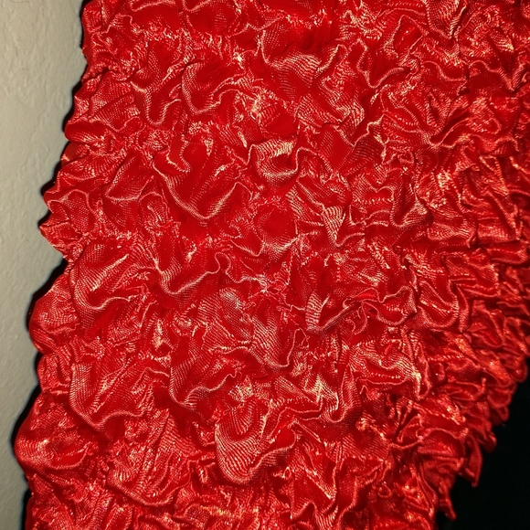 Red Hat Ladies Bubble Top - Picture 7 of 13